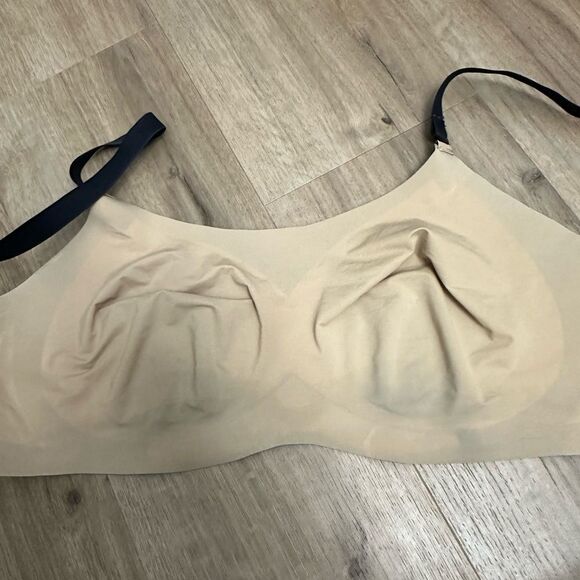 Knix Unpadded Seamless Black Bralette Sz 8 - Picture 3 of 4
